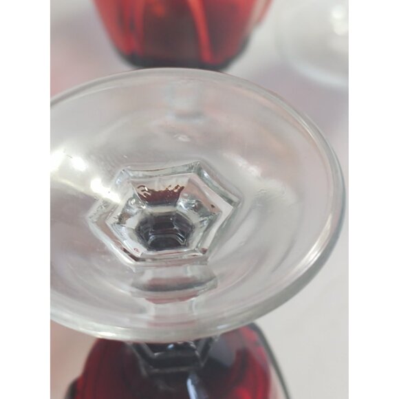 Gorgeous Vintage Luminarc France Shot Glasses Set of Four  2 oz. - Picture 11 of 12